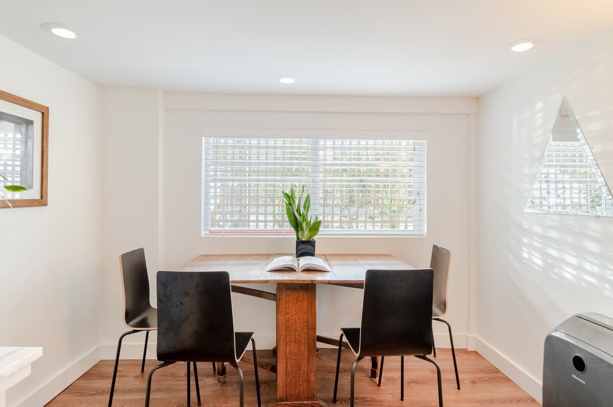 The Ballard Bungalow: Cozy Private Urban Oasis 6