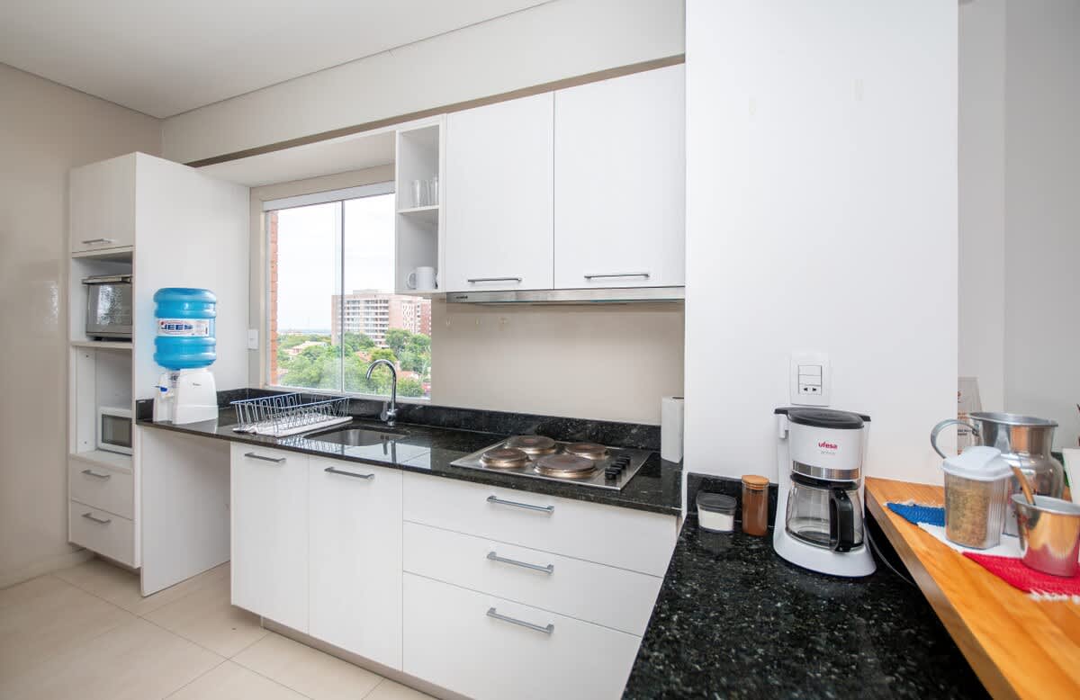 725e9983 de62 47 g opT