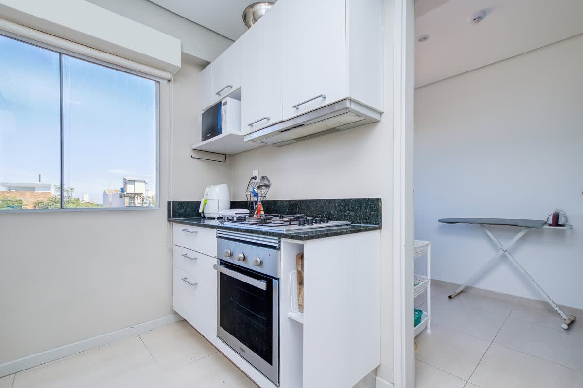 ab4b9fe1 0009 4c 7i5 I