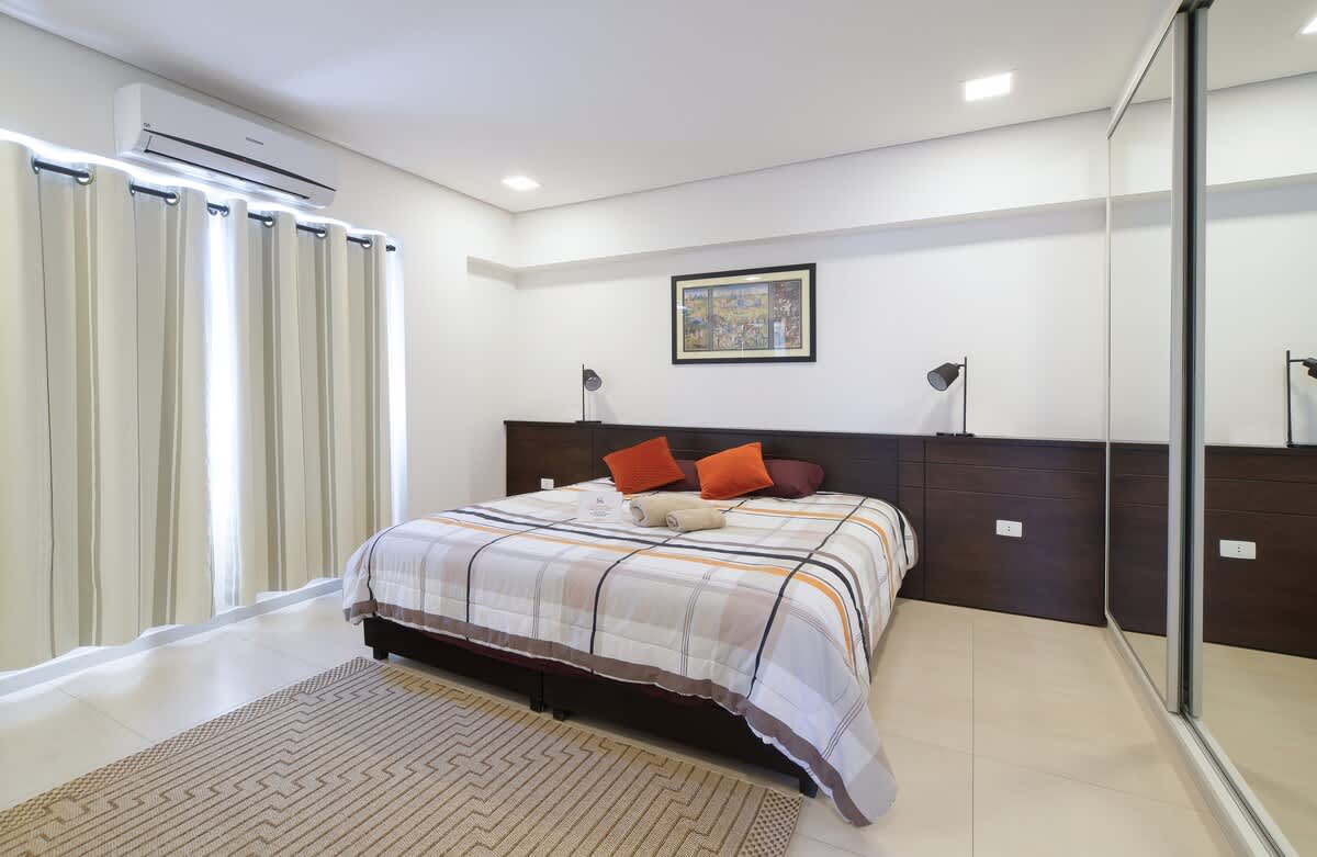 e6e9bacd 9dbe 4d l 8X