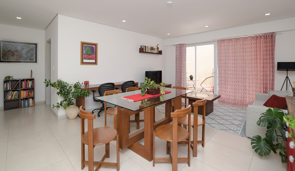 f349b3d0 eb30 4a knNmS