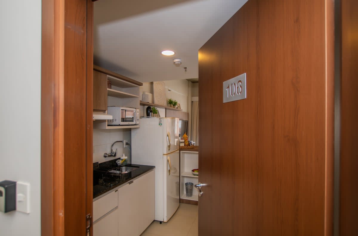 d3b323c1 e489 46 iyPzj