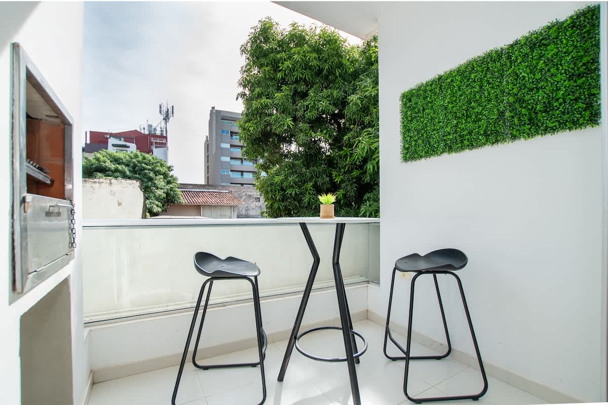 28266b3d fd4d 4b qVHgN