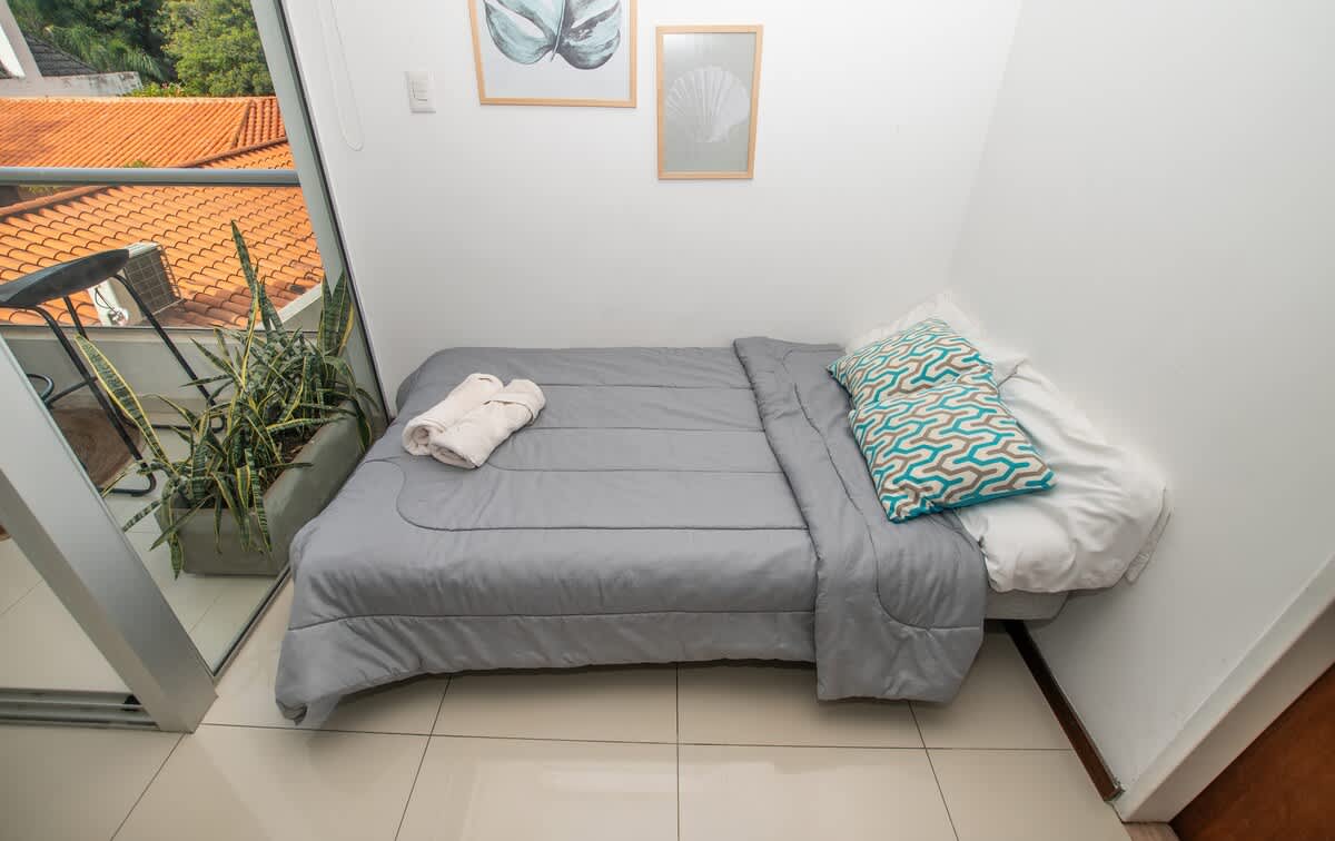 abf78e88 7f5e 4f U0qg