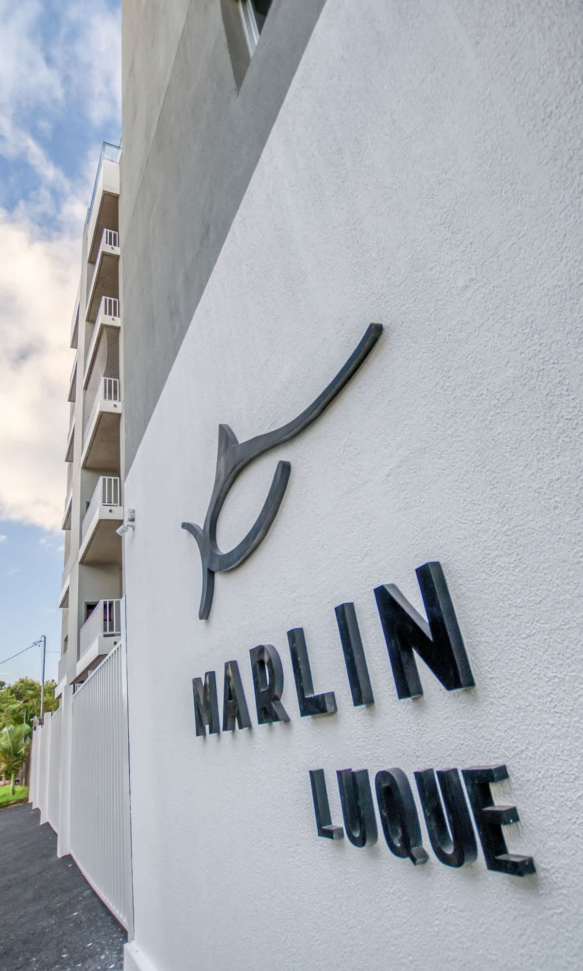 a312bf79 c78e 44 9BOHr