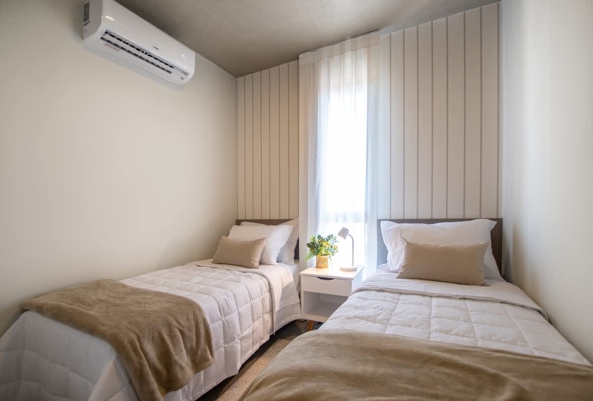 b2600c7c 37af 4e XZm 1