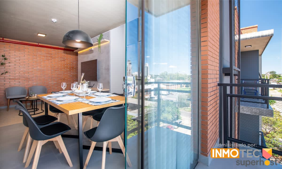 d0ec8936 8fc9 4a ZFYjI