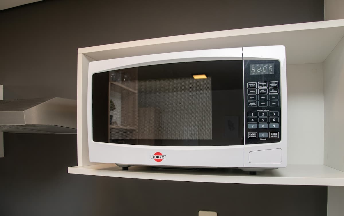 8516d3a7 aa18 45 PTu i