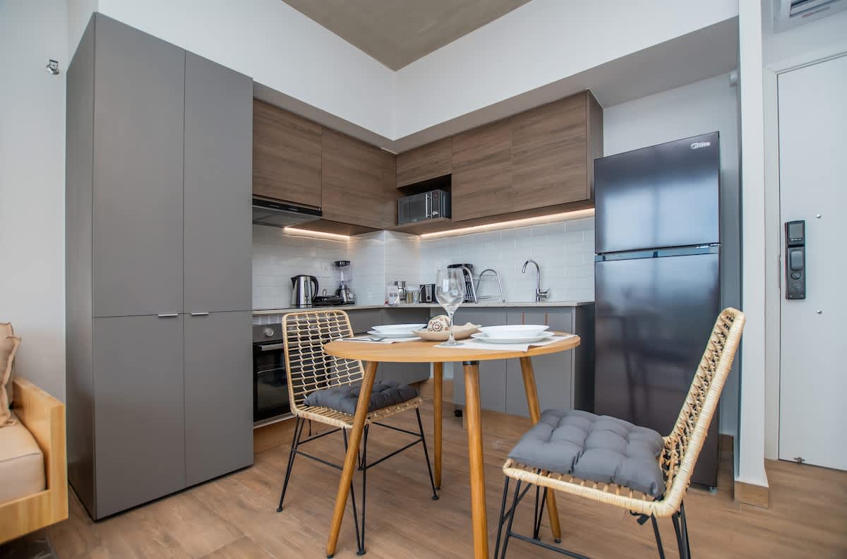 11f7f5b8 4a30 49 AUP62