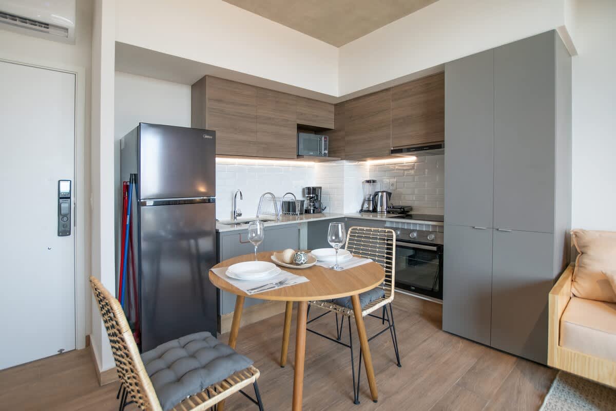 0425d31e 7539 46 j T4r