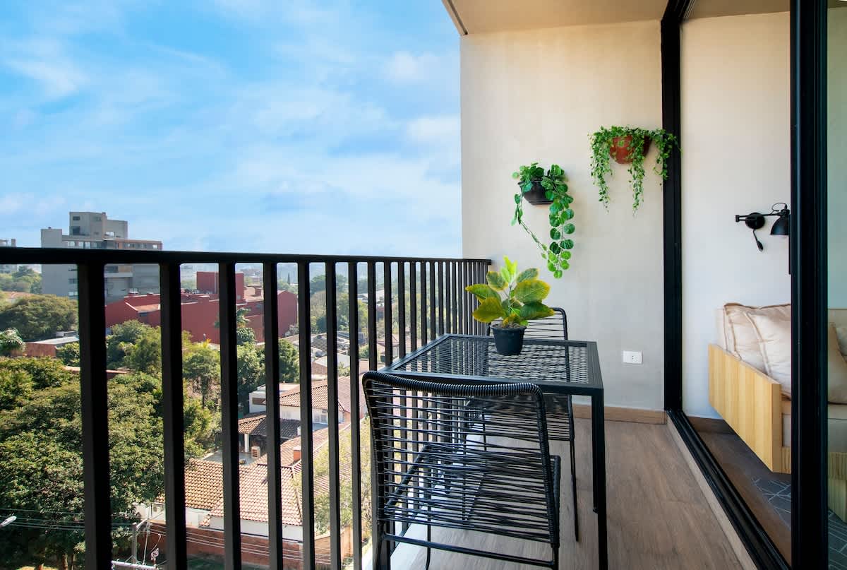 257b004f 8e89 47 bsM O