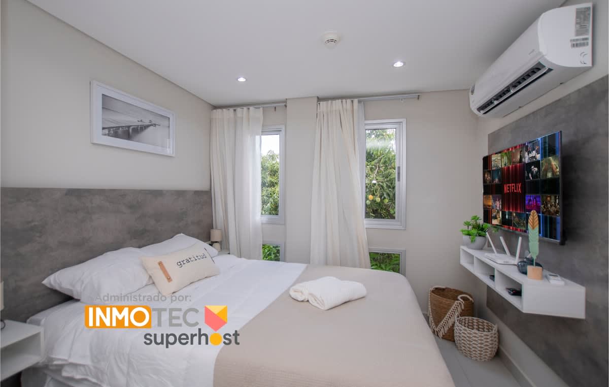 69d47897 eaa7 44 I1wqj