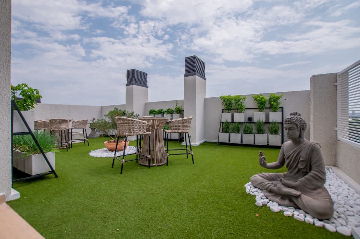 cf377d04 f620 4b UkP2