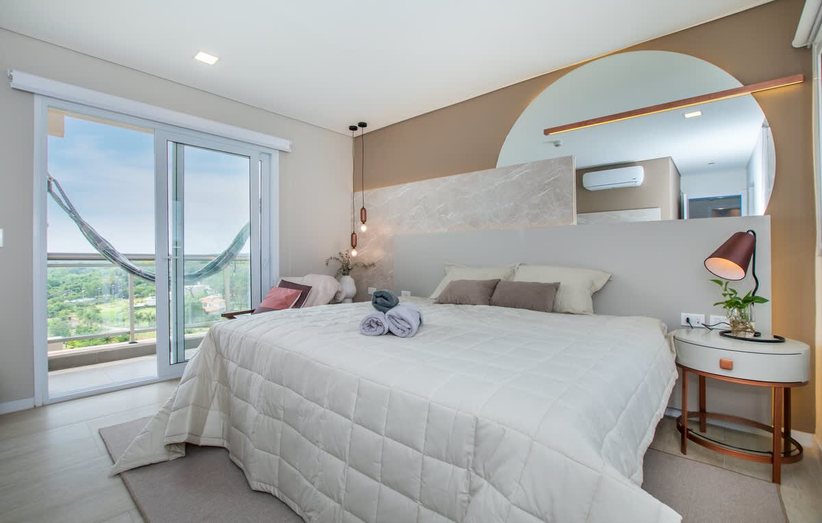 d66ffd21 dbd4 47 MYghE