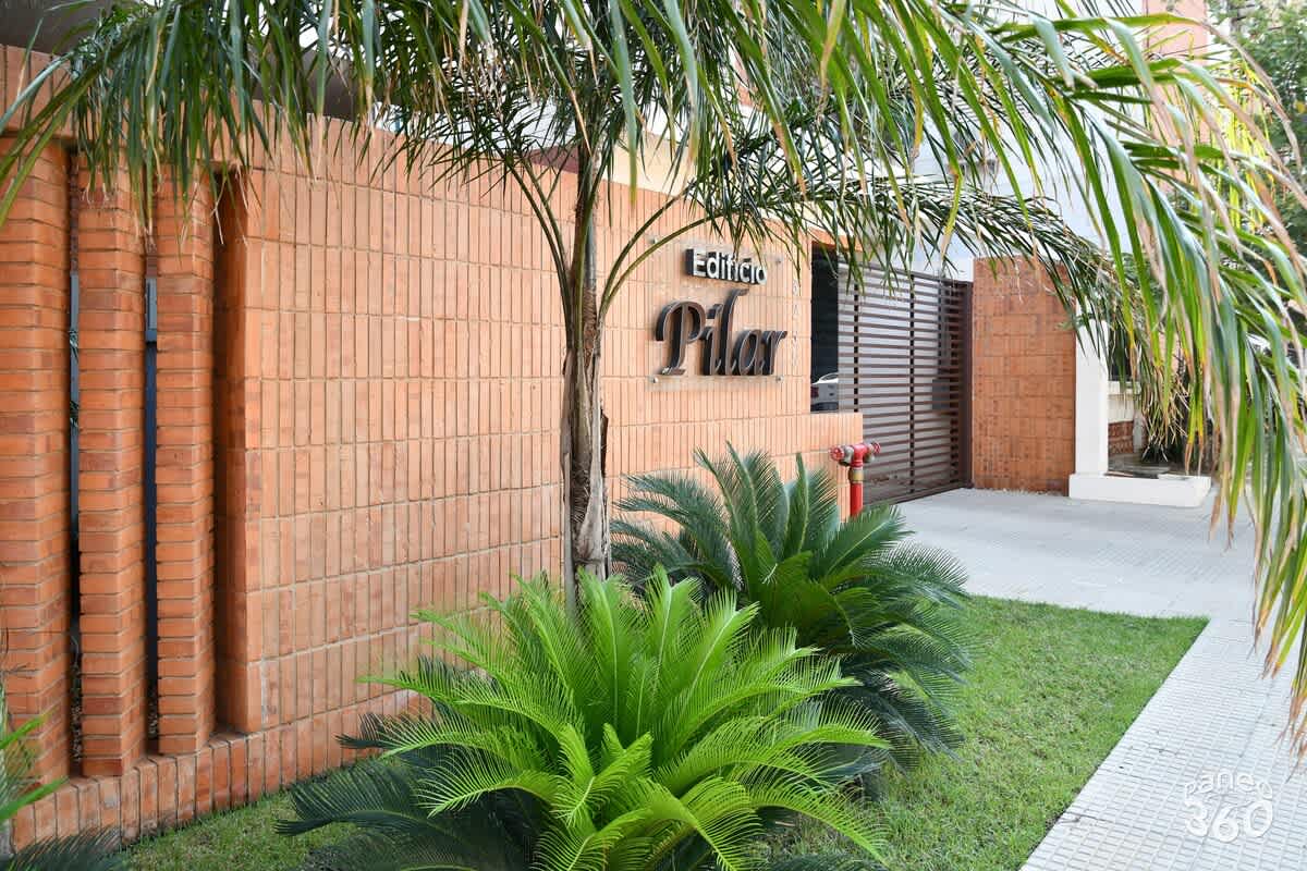 3efc25e8 274f 4a DavYJ