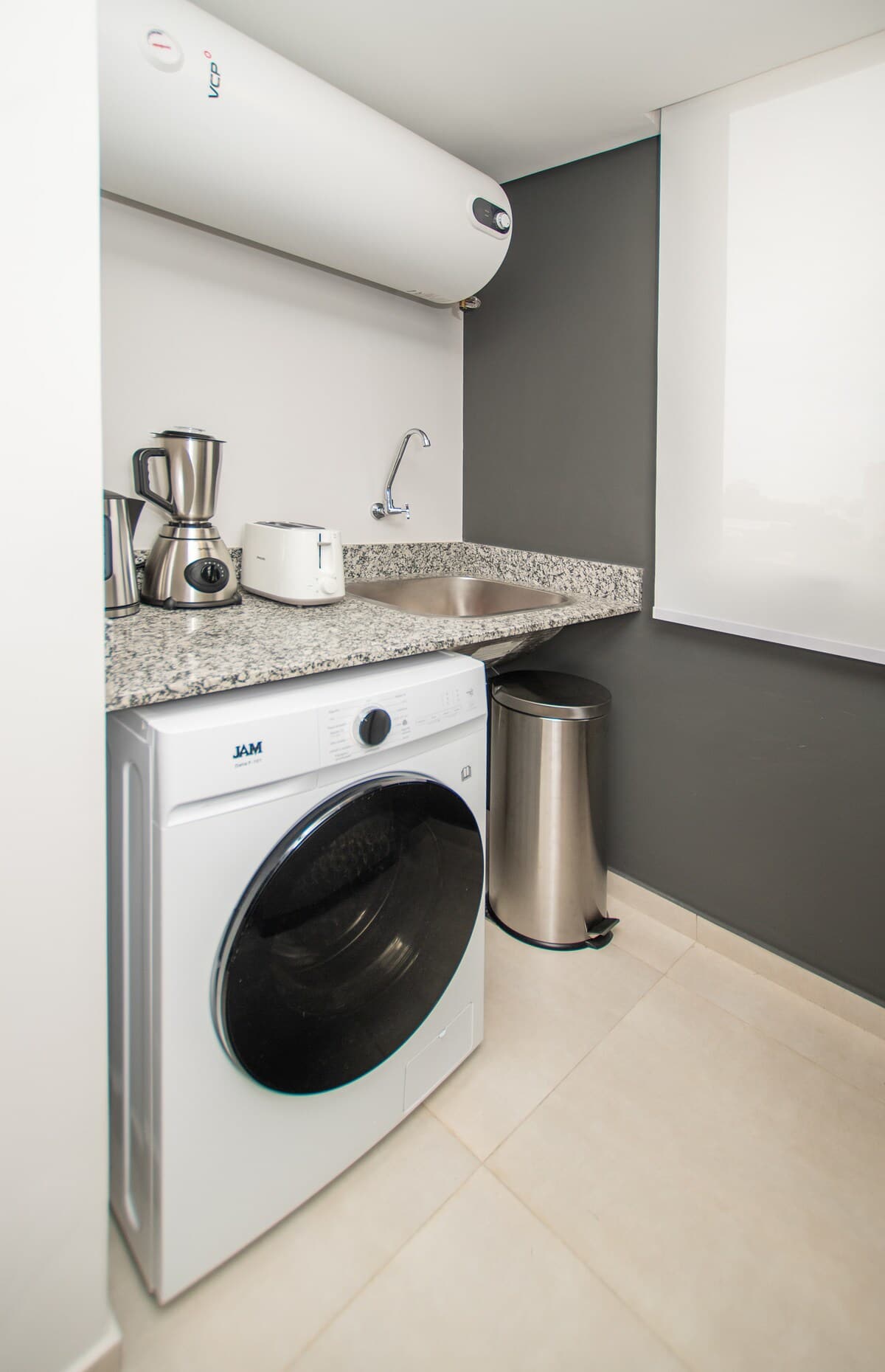 f54615da d671 44 DpCb