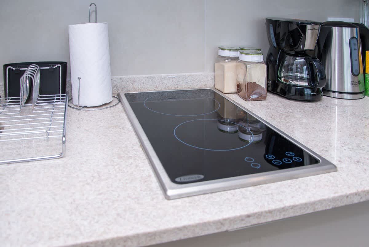 7bd811c6 a29f 44 eJWC