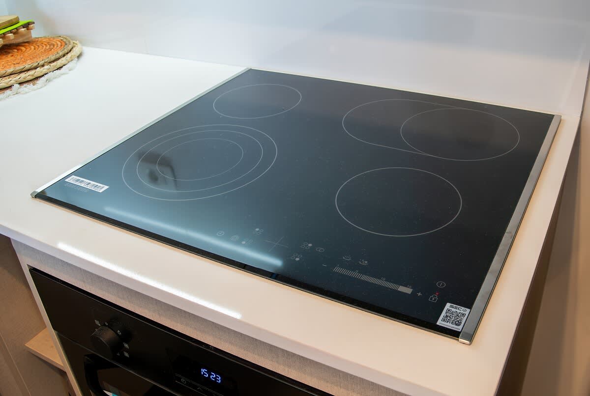 f03db68d 6dc2 4f vVBE