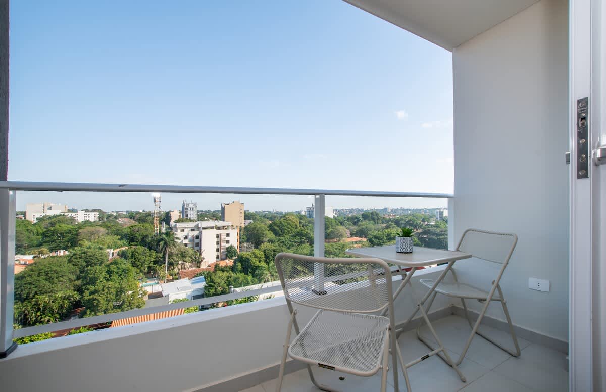 53d132bf 5757 49 HOYX2