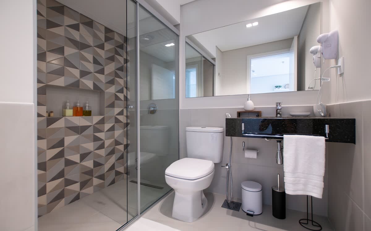 a66a758a f801 49 2oBq