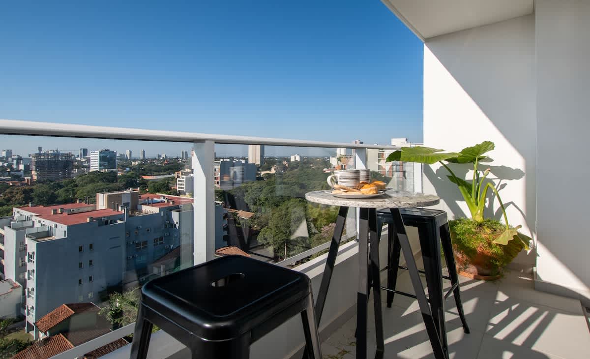 5ce9bec9 3467 4c ZIKUd