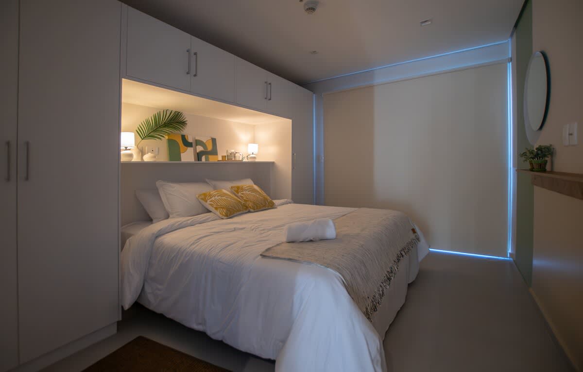 084991c9 fcf0 40 ni FA