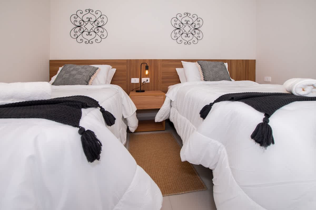 8431e6b0 706d 4b kB6CC