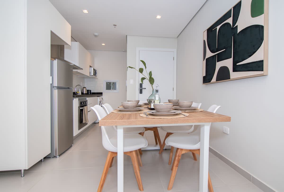 8d916452 87e1 41 v ZVI