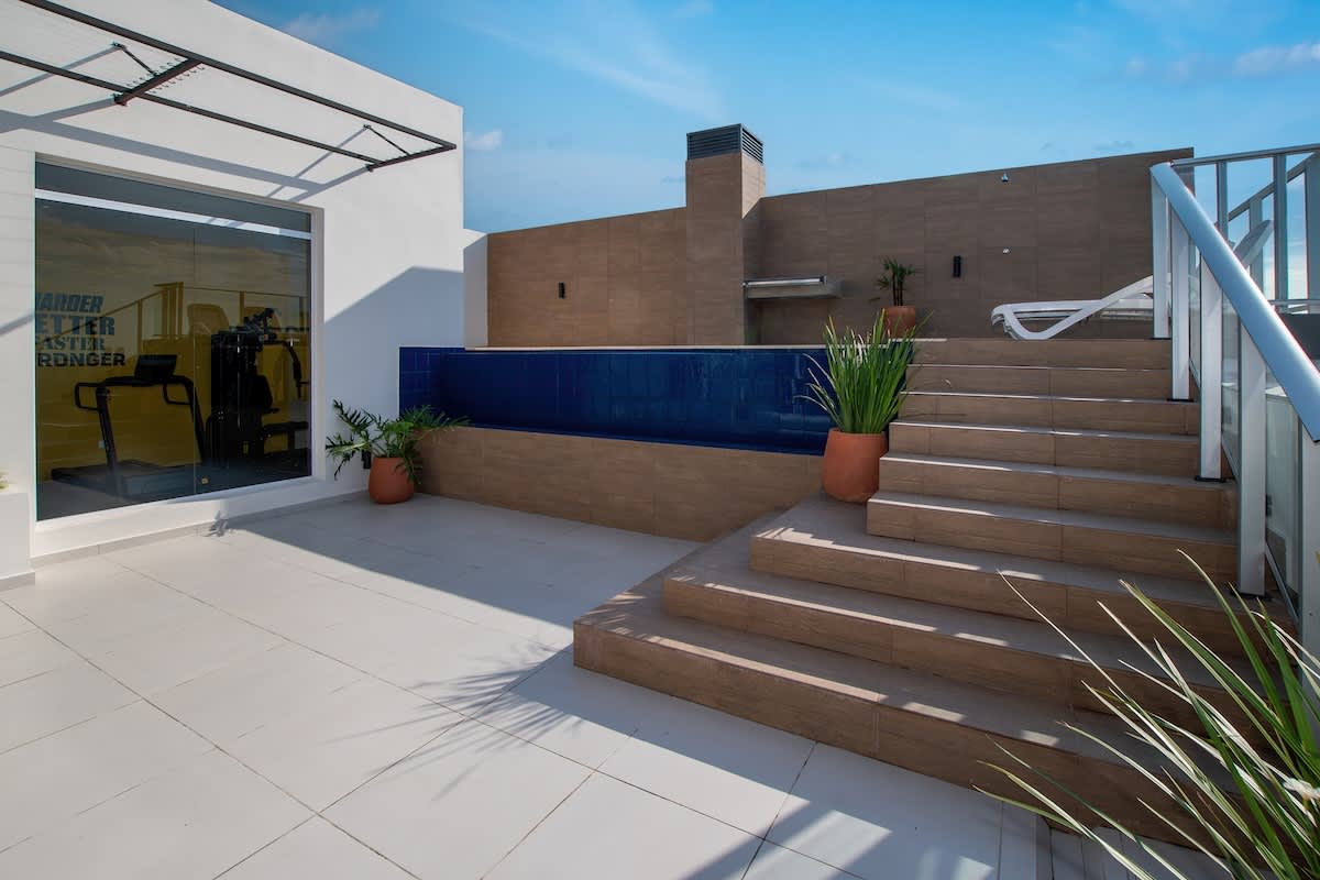 9e53eb02 4f5e 4d cQVs