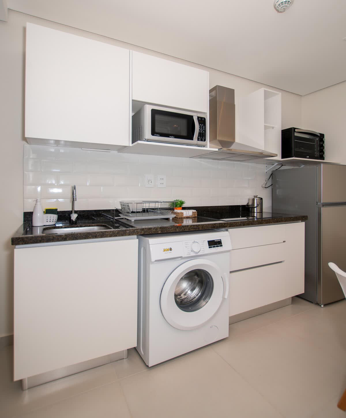 1ec60582 cae4 4c ZzrqP