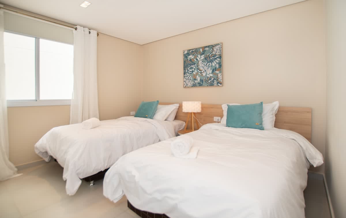 7f22c106 6cf1 44 vQJ0