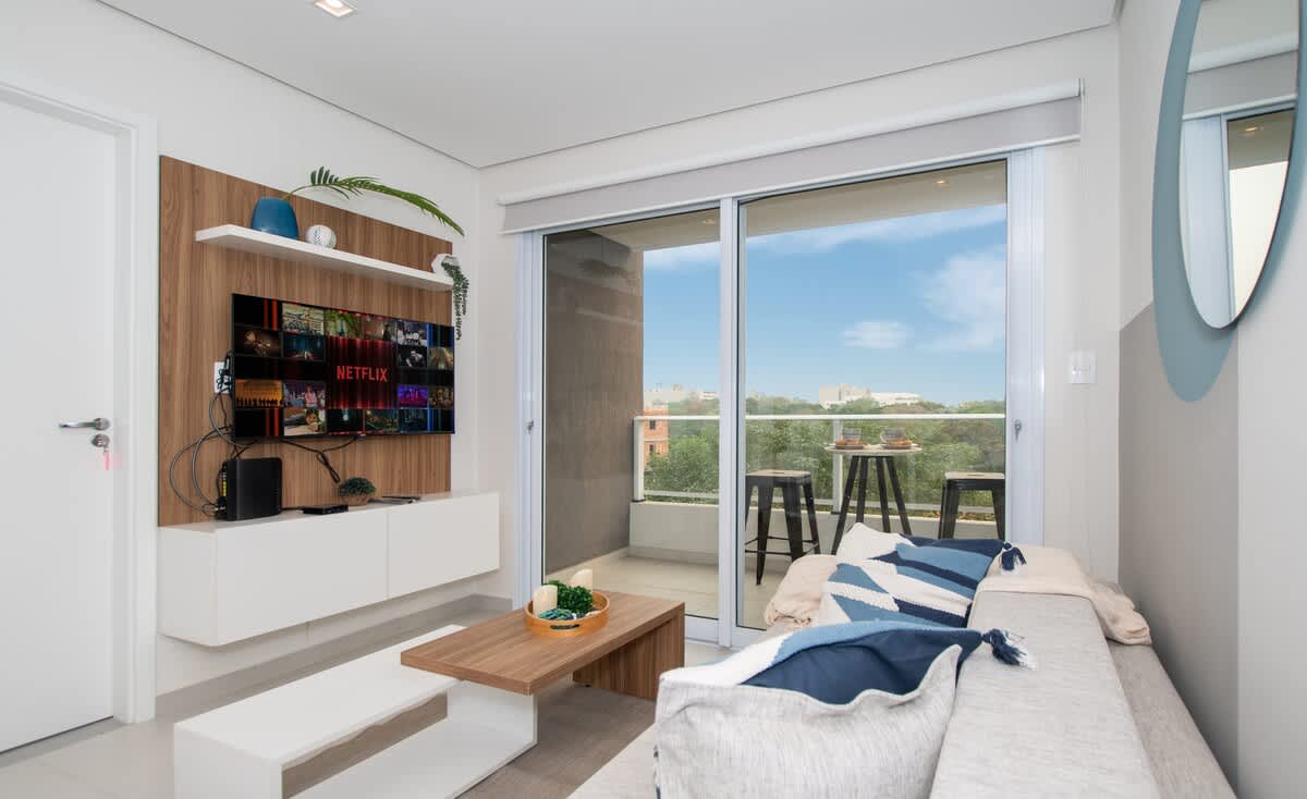 87bcfa1b 7748 4b Tklj1