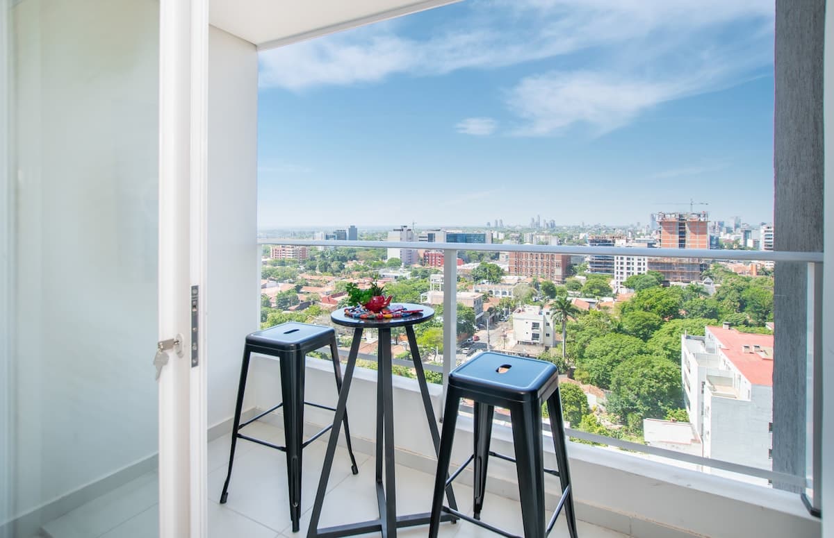 0ea64d8f 3956 43 2ab1c