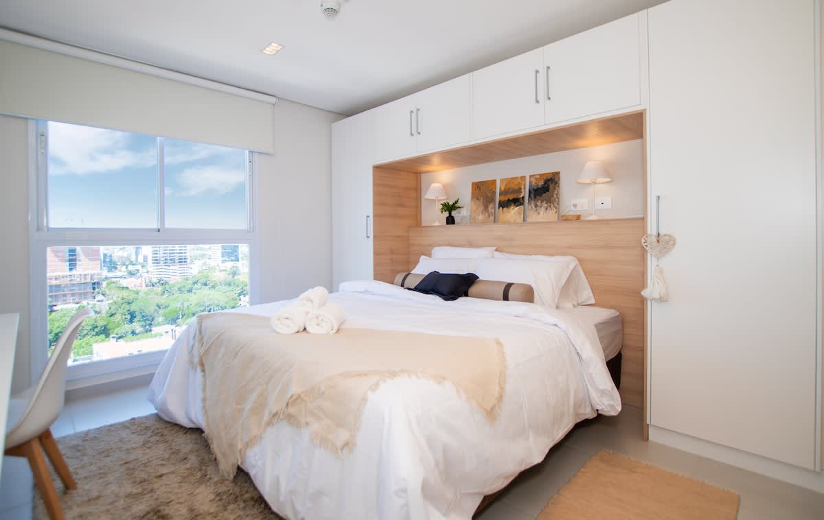 fb00e145 c30a 48 6ZfJF