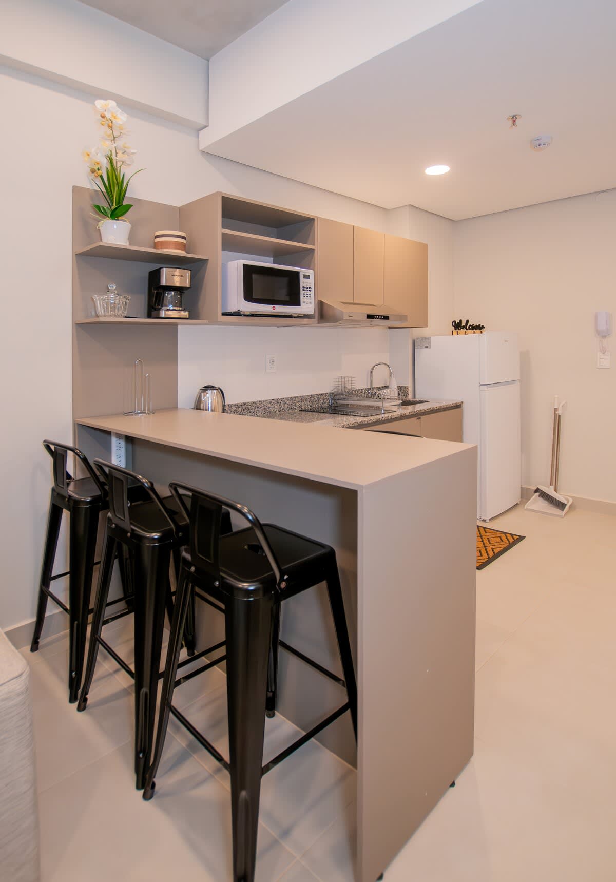 cbd3e951 8aec 43 sGEEk