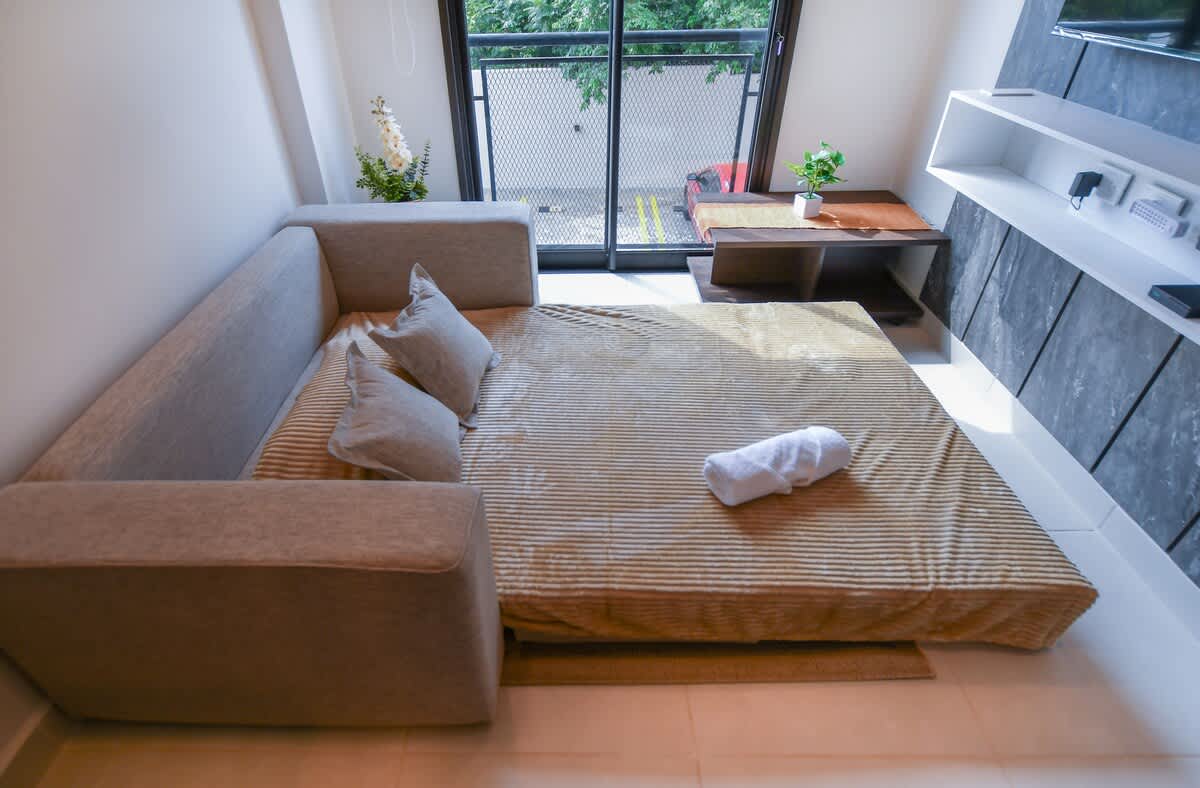 8f2e645e f35f 49 e7Qb