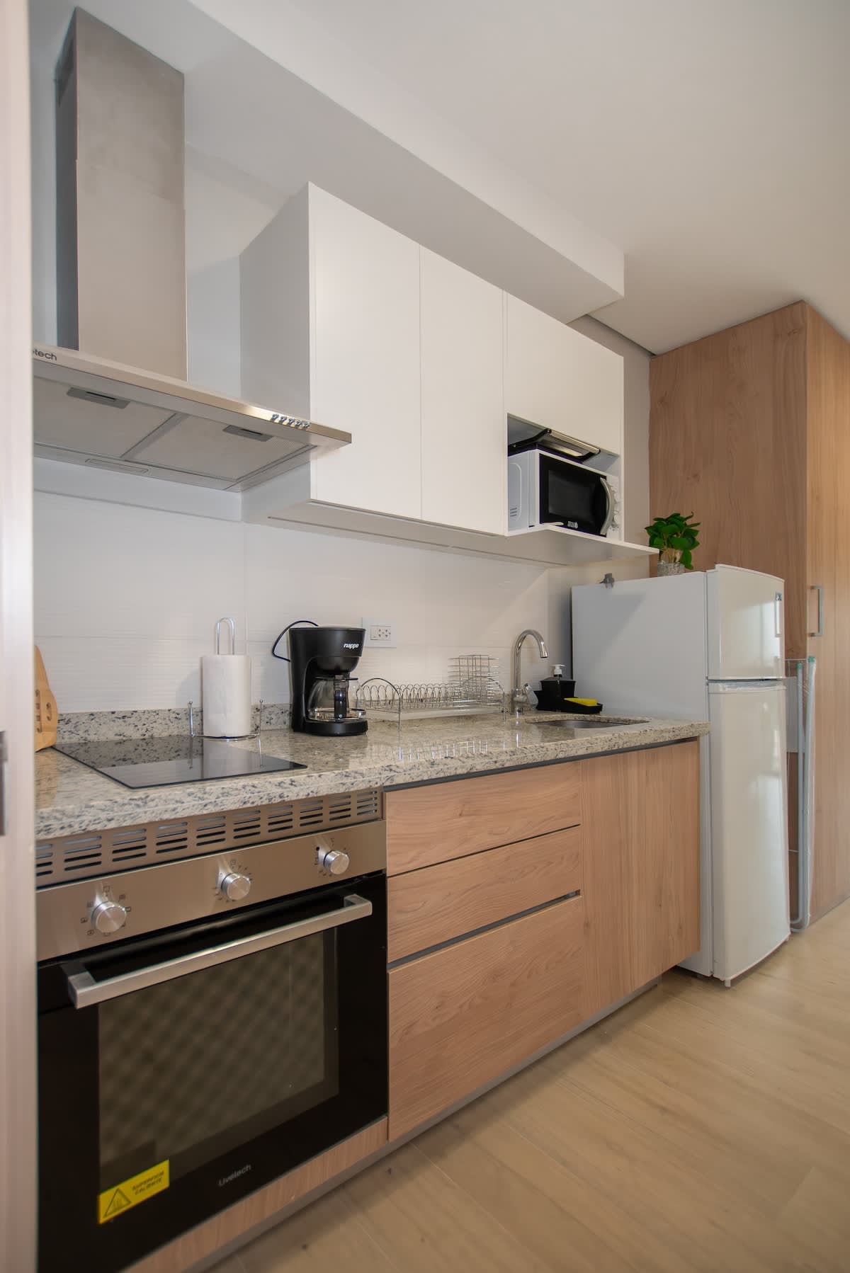 28f8b30e 59c9 48 a1cIR