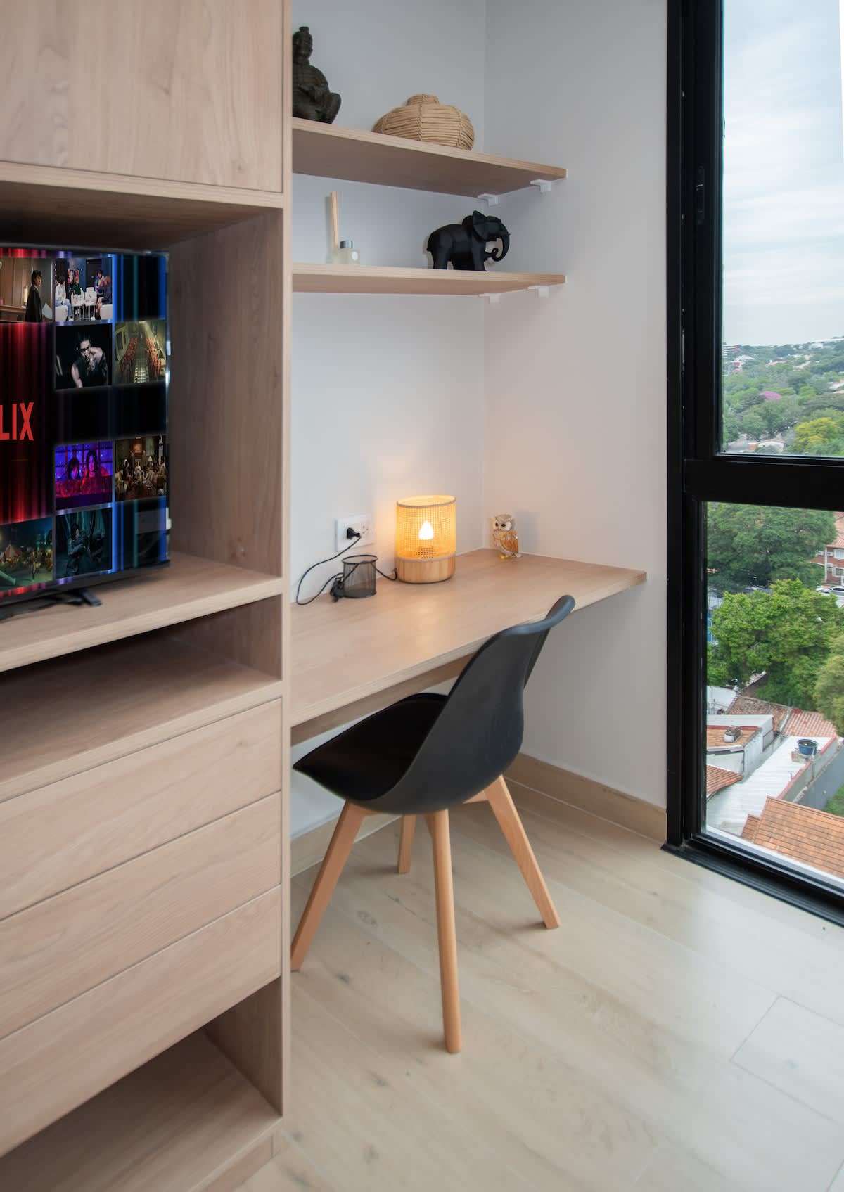 64ba8ab1 f4a2 49 DAK0L