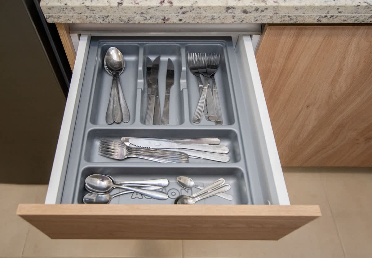 585e5e9b 7a84 4d iFK 9