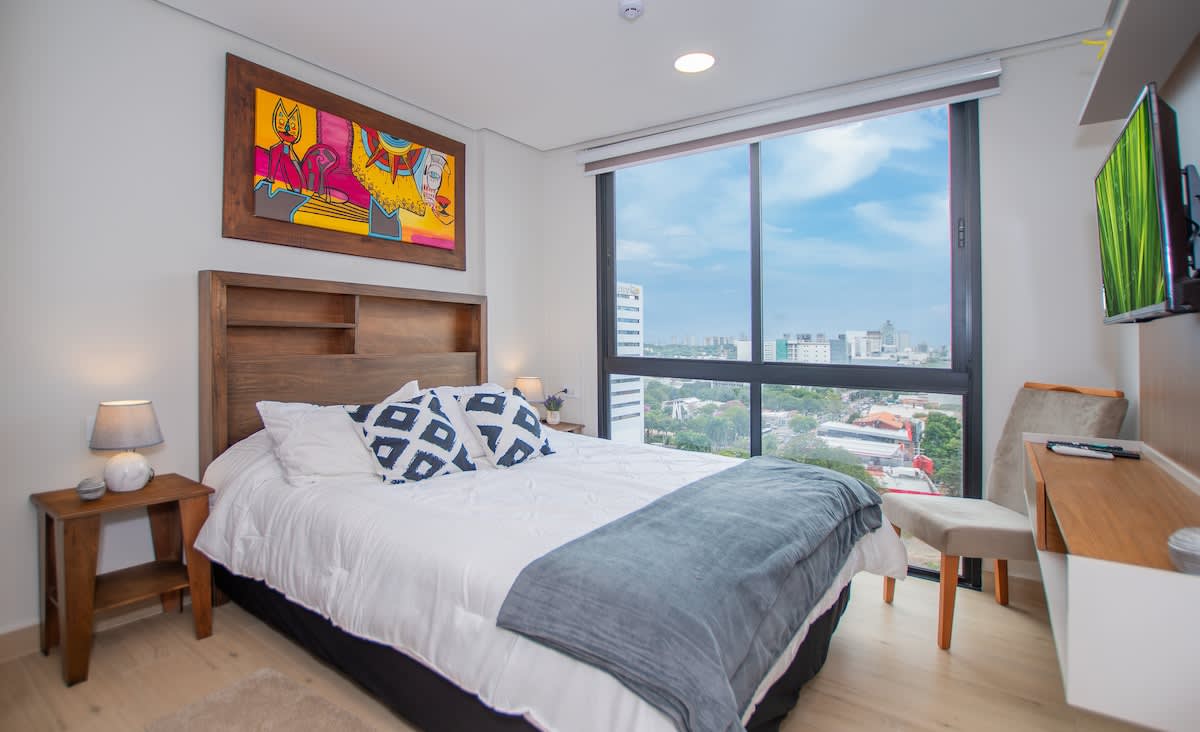 c3abdd90 4400 4b ceHyb