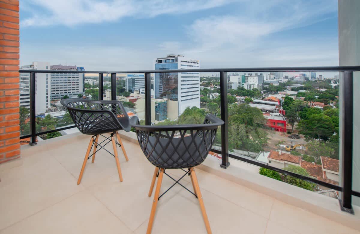 f85c223b 8c0d 45 O7pGY