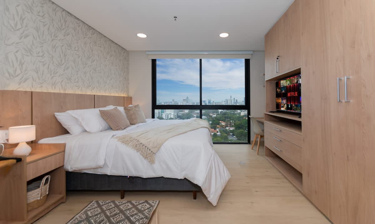 7e19b9dd e3ea 4f Is3bP