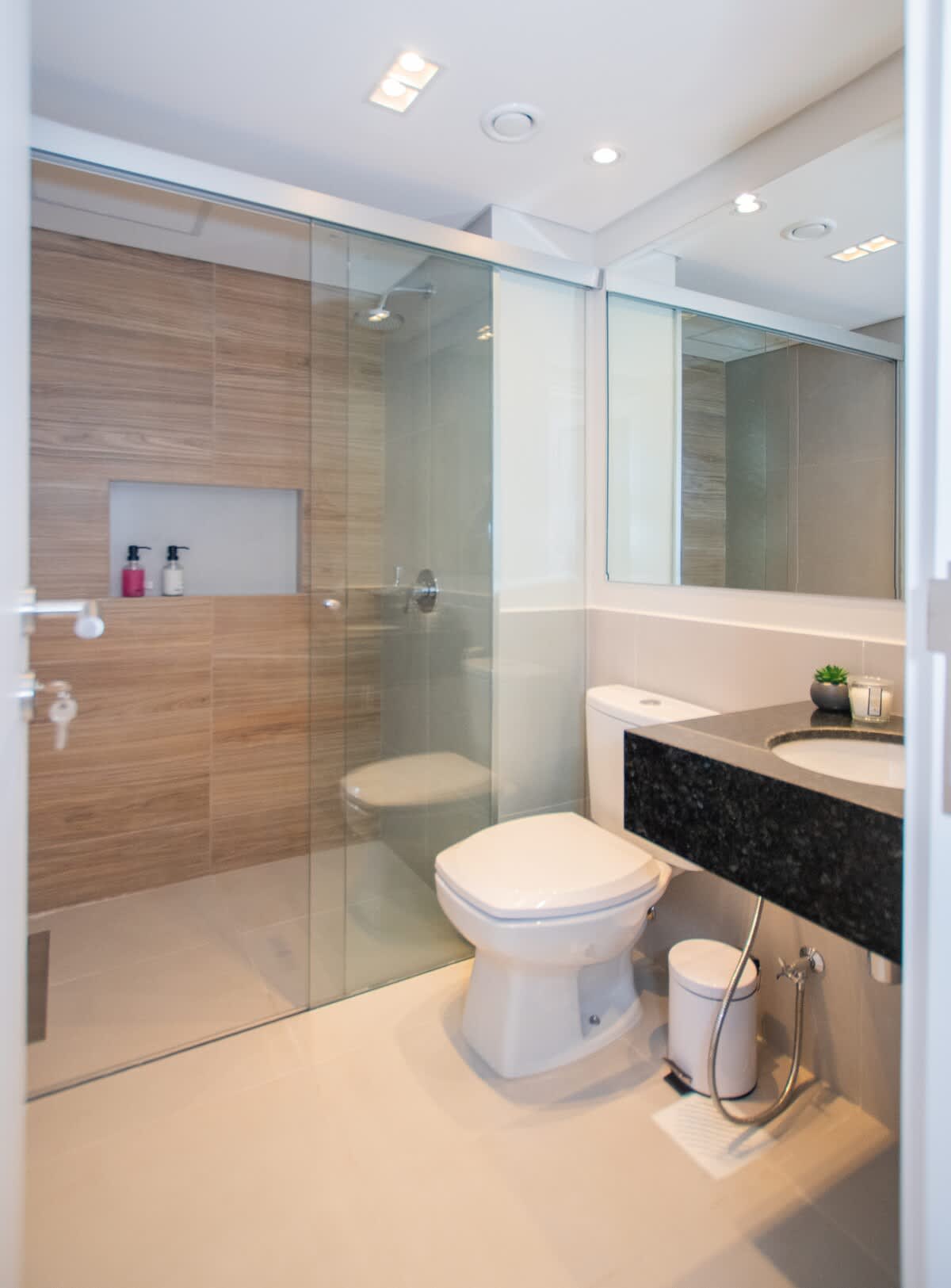 e84af8fb fc3e 44 h nPh