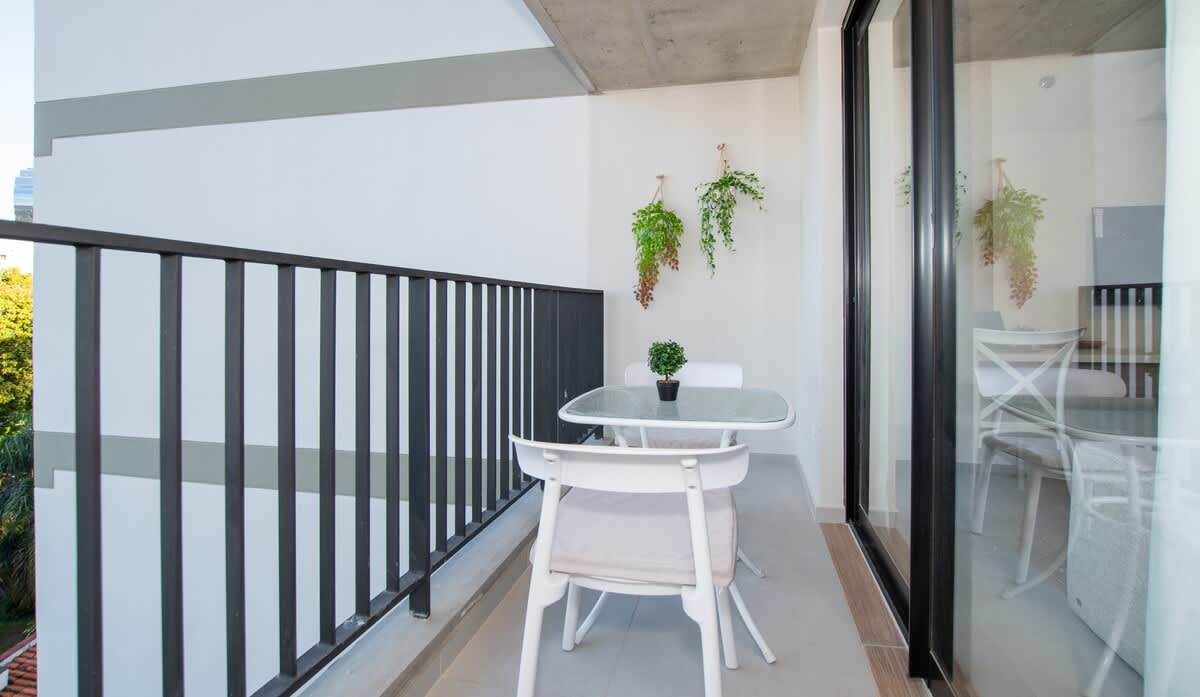 fa5da91c 6fe4 49 j2Hly