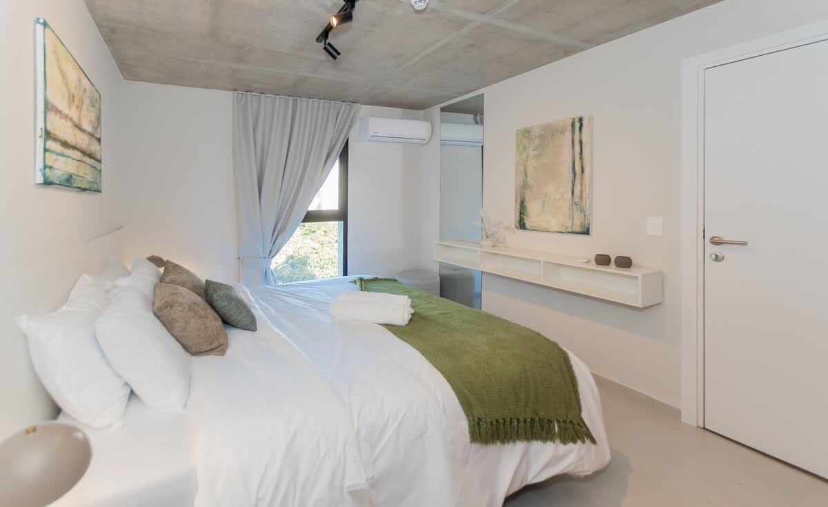 3c3b4733 9dcd 40 bMSF