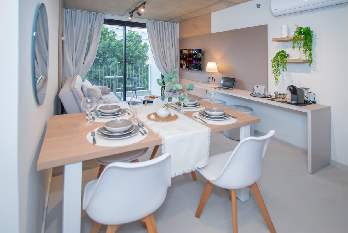 5d2ccf43 d15d 40 IQmQU