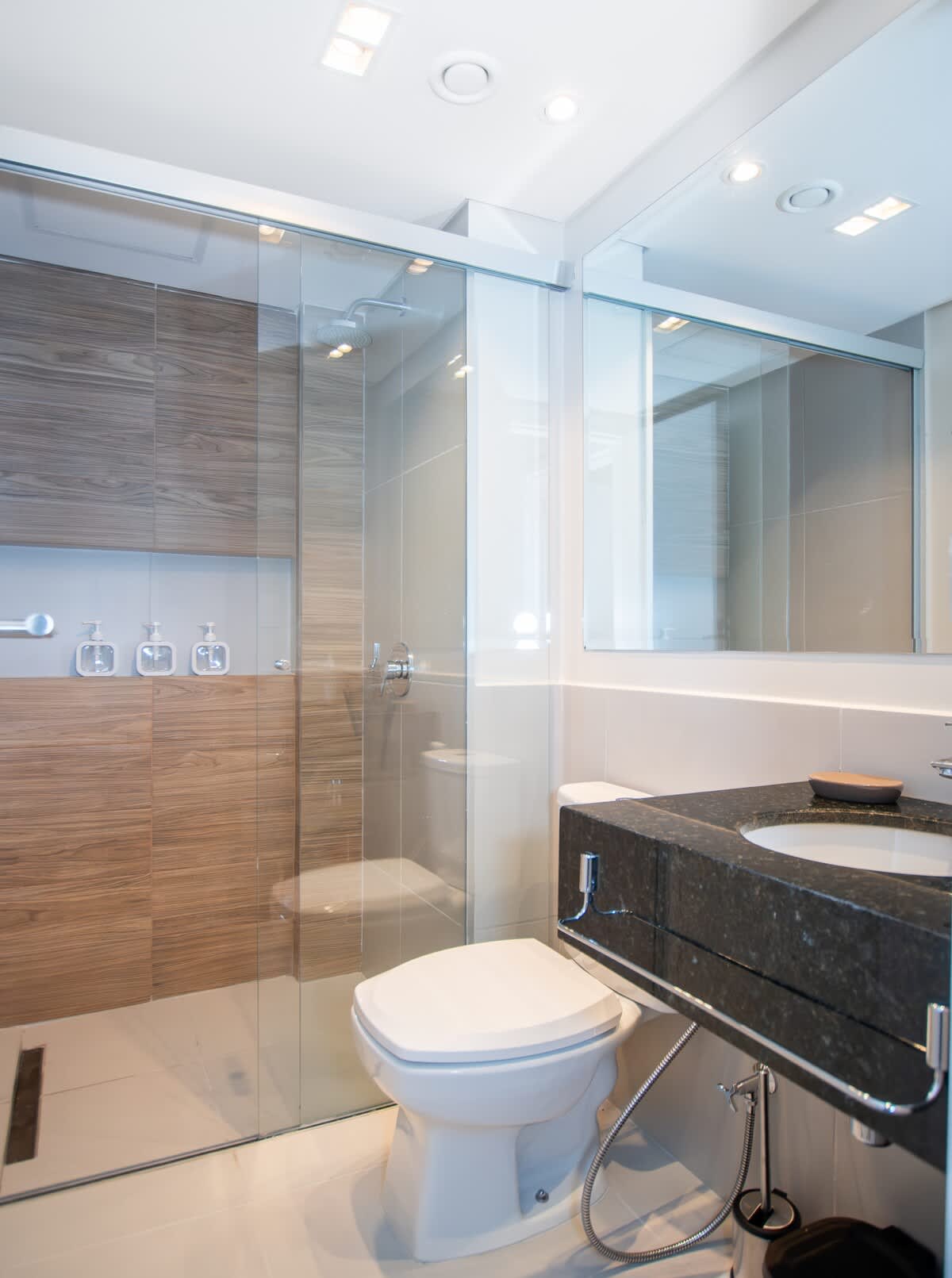 53807361 6248 40 h0jO