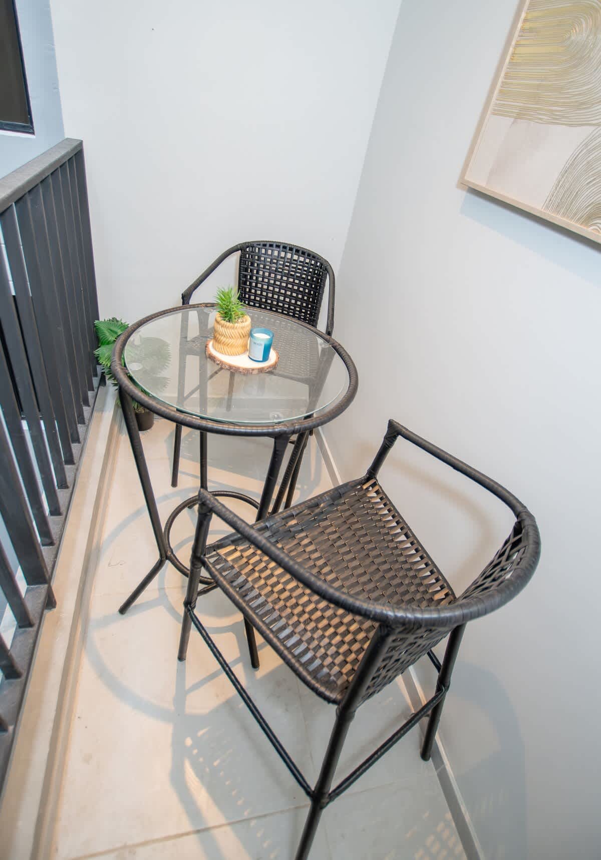 5679c584 9778 4c zoPYf