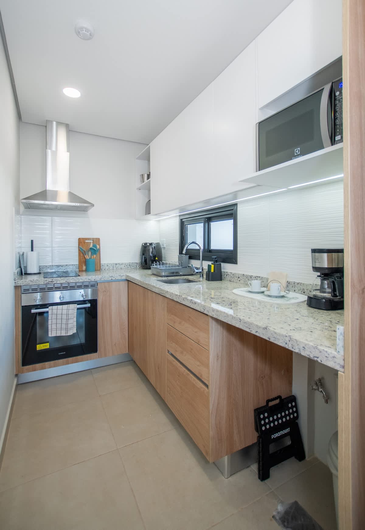 88185845 63a4 46 F53Cg