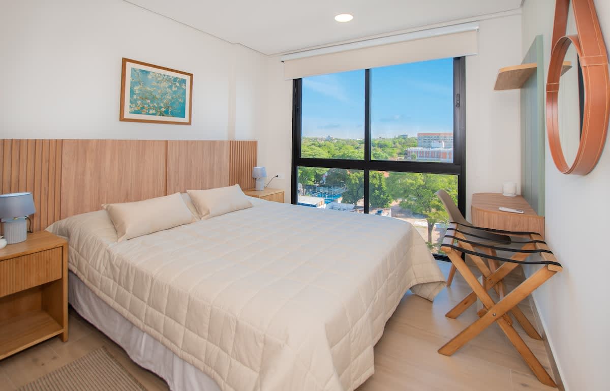 a15831e4 37dd 4c 9pEbi